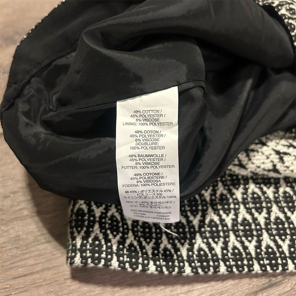 J. Crew Women's Black Geometric Mini Skirt Size 2 Casual Lined - Picture 5 of 7